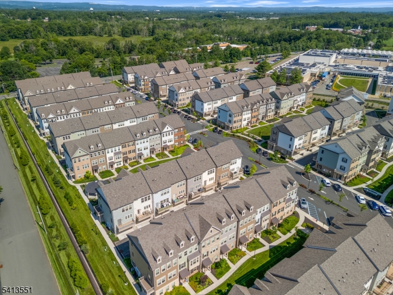 Livingston Square - Residential