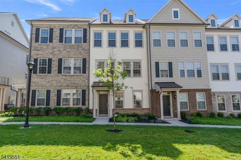 Livingston Square - Residential