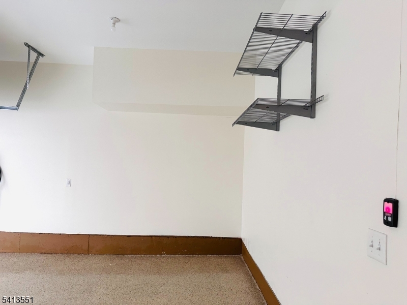 Livingston Square - Residential