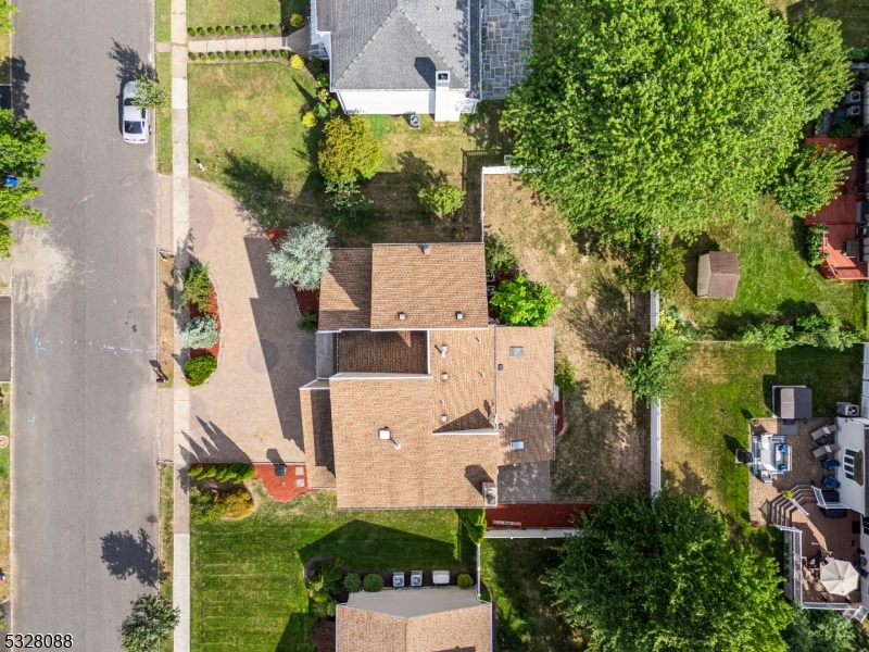 26 Benjamin Dr