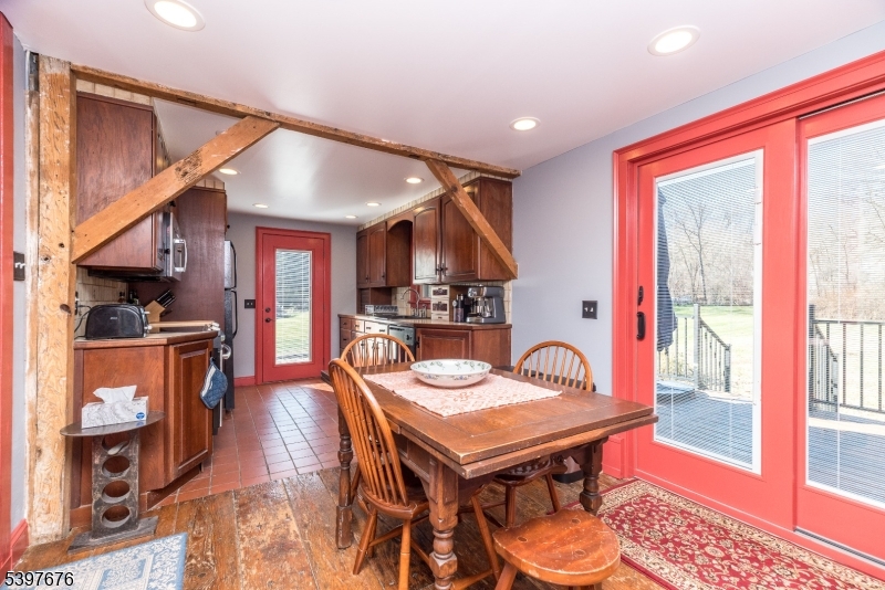 Finesville - Residential