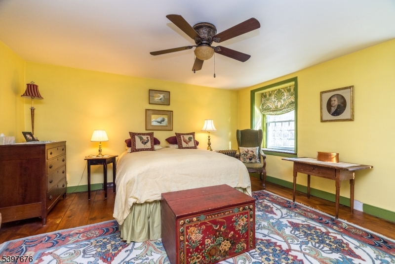 Finesville - Residential