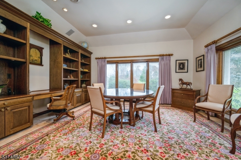 New Vernon - Residential