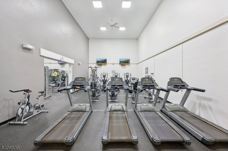 Villas at Eagle Ridge - Residential