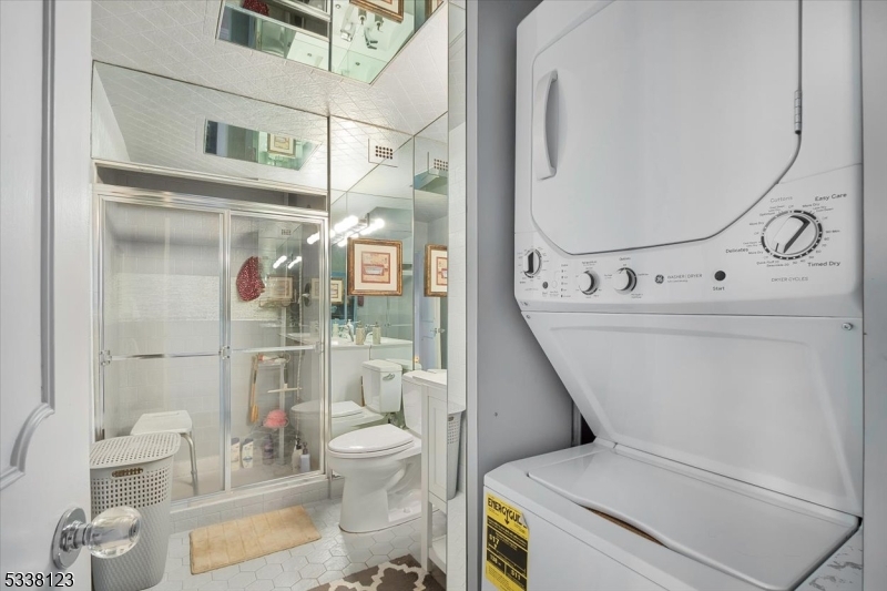 Claridge House - Residential