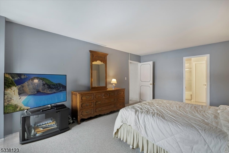 Claridge House - Residential