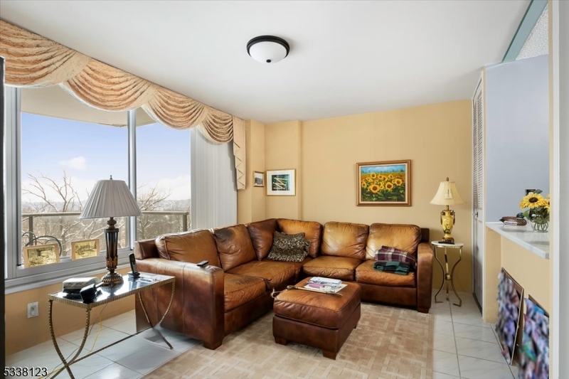 Claridge House - Residential