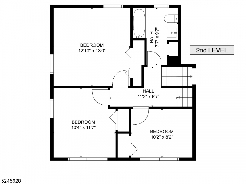 Main image without alt text