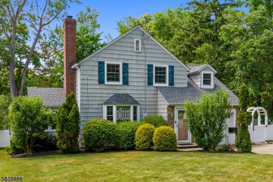 Clean, modern living in Livingston. Perfect 3 bedroom, two bath colonial featuring great yard with 360 fencing, updated kitchen and  finished basement, BONUS room AND three season room.. Midtown direct bus and Houses of Worship within walking distance. Perfect Livingston Opportunity