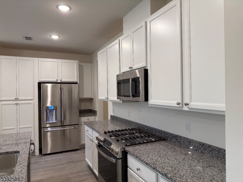 The Hills at Warren - Residential Lease