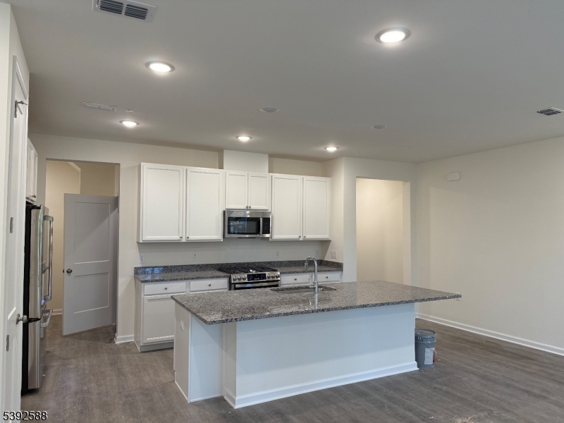 The Hills at Warren - Residential Lease