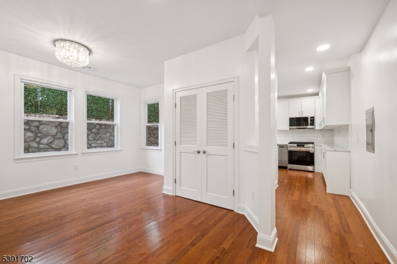 Main St - Residential Lease