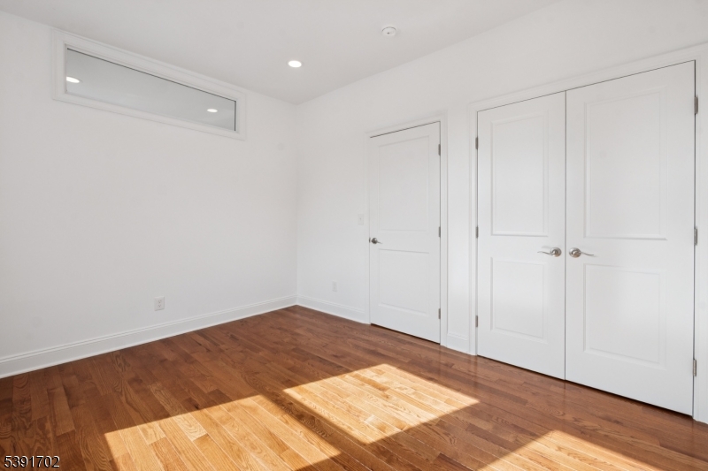 Main St - Residential Lease