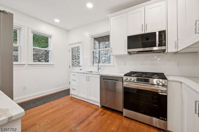 Main St - Residential Lease