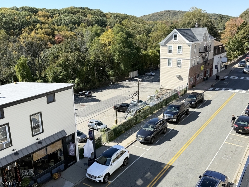 Main St - Residential Lease