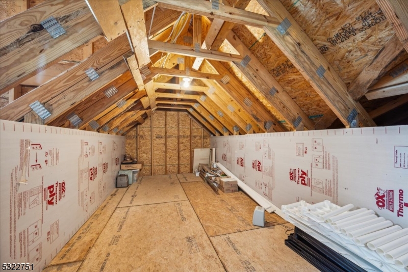 REGENCY AT FLANDERS - Residential