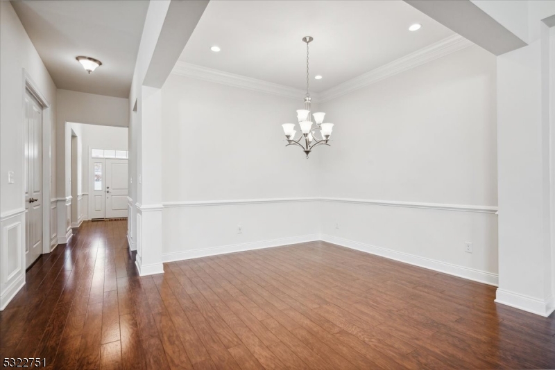 REGENCY AT FLANDERS - Residential