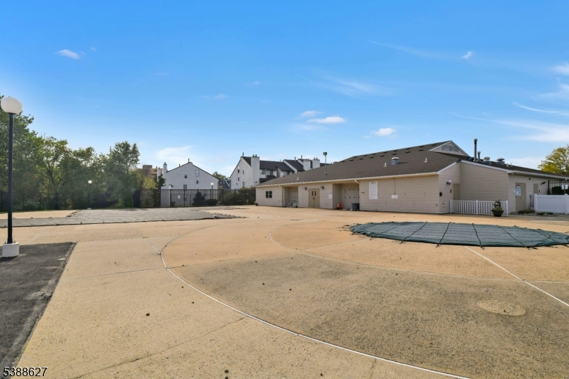 BROOKVIEW CONDO ASSOCIATION - Residential