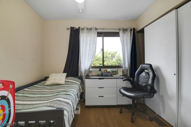 BROOKVIEW CONDO ASSOCIATION - Residential