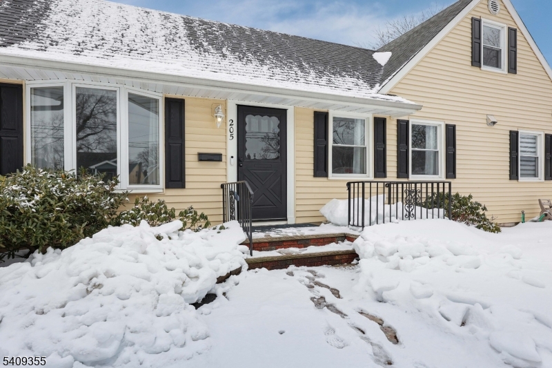 Valley Rd. - Residential