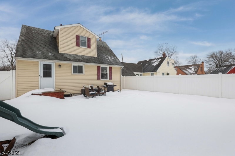 Valley Rd. - Residential