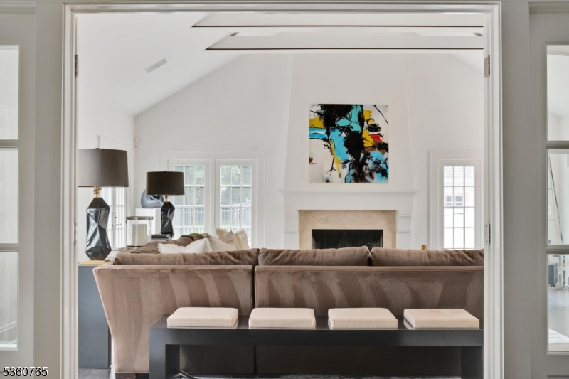 OLD SHORT HILLS - Residential