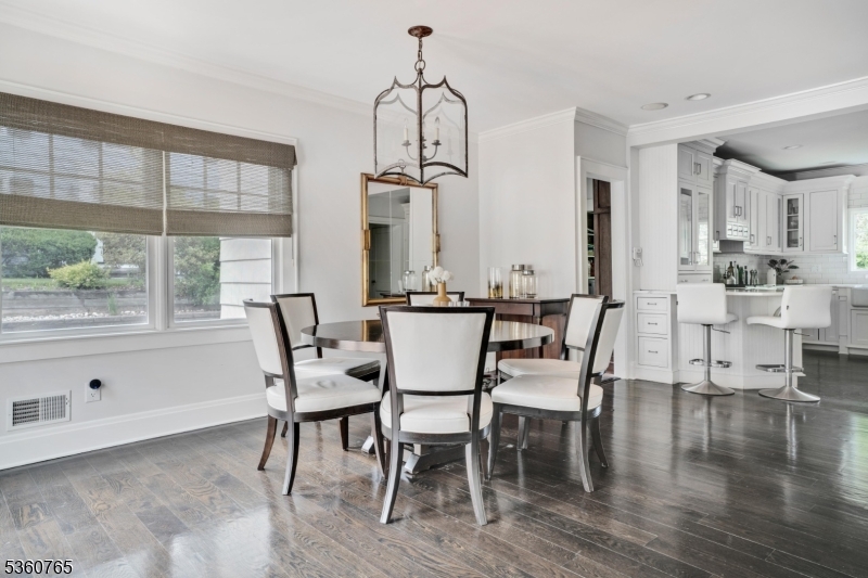 OLD SHORT HILLS - Residential