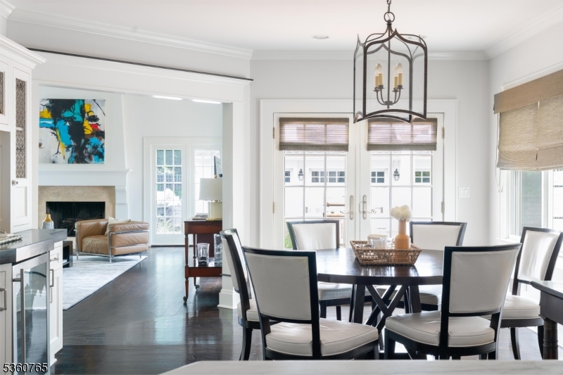 OLD SHORT HILLS - Residential