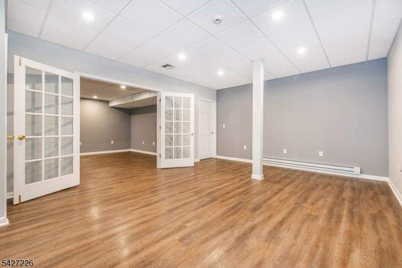 DEEDED SHONGUM LAKE RIGHTS - Residential