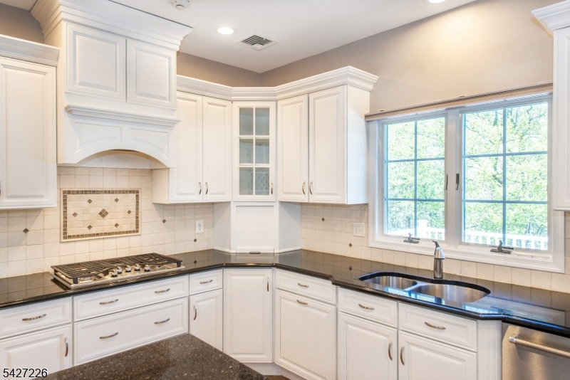 DEEDED SHONGUM LAKE RIGHTS - Residential