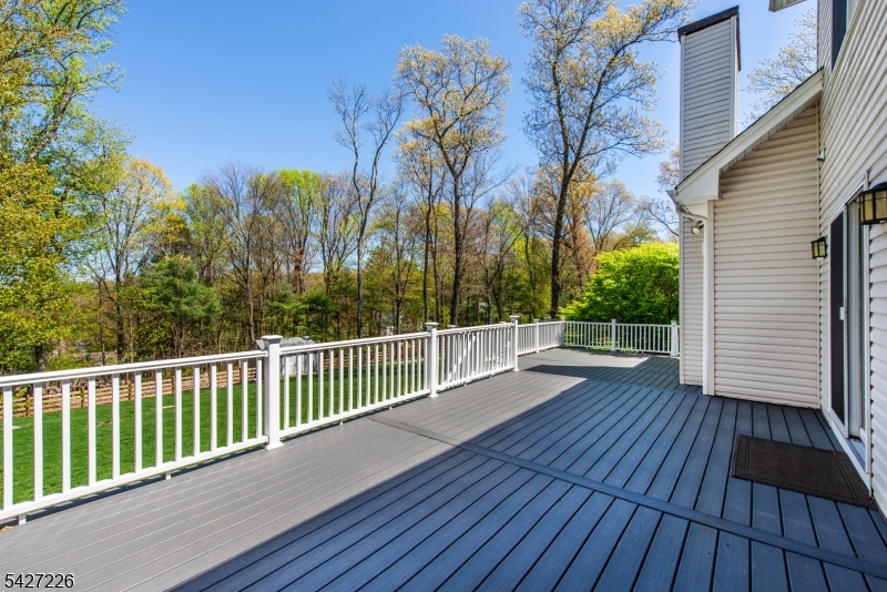DEEDED SHONGUM LAKE RIGHTS - Residential