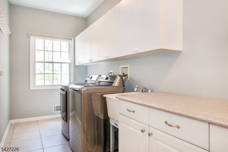 DEEDED SHONGUM LAKE RIGHTS - Residential