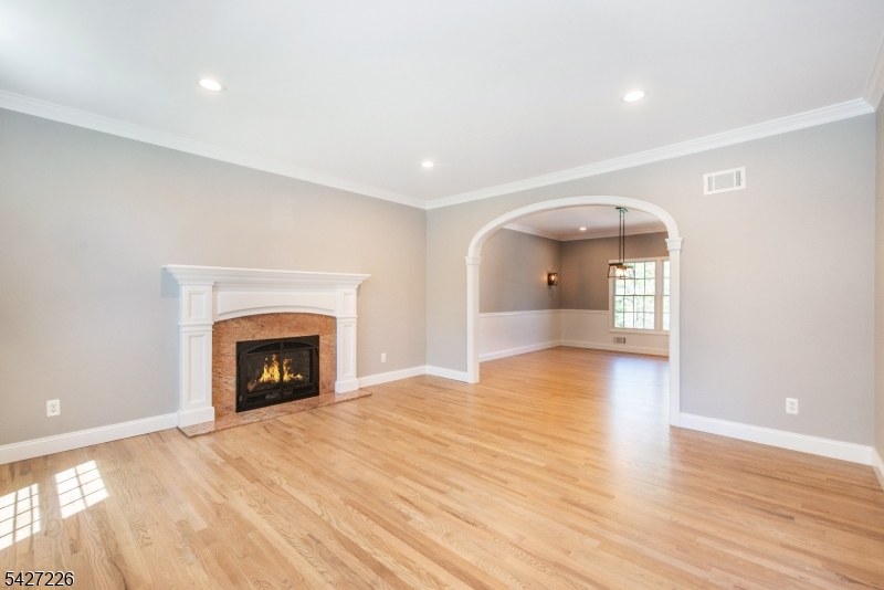 DEEDED SHONGUM LAKE RIGHTS - Residential