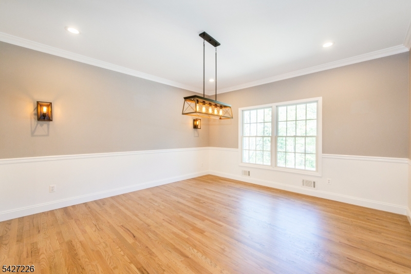 DEEDED SHONGUM LAKE RIGHTS - Residential