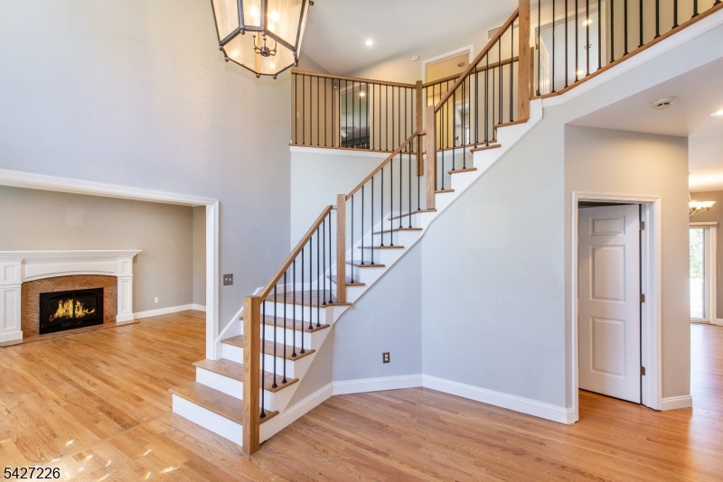 DEEDED SHONGUM LAKE RIGHTS - Residential