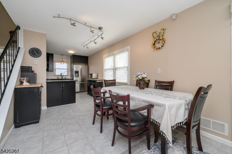 First Sec/Rutan Estates - Residential