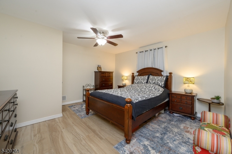 First Sec/Rutan Estates - Residential