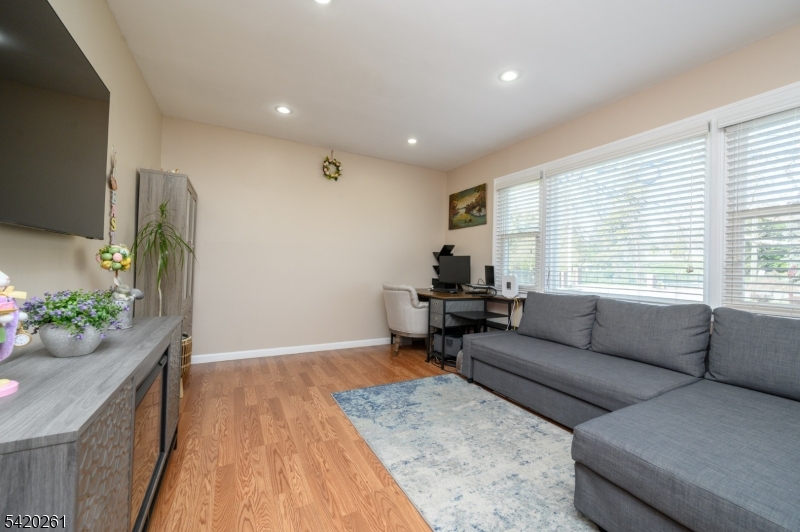 First Sec/Rutan Estates - Residential