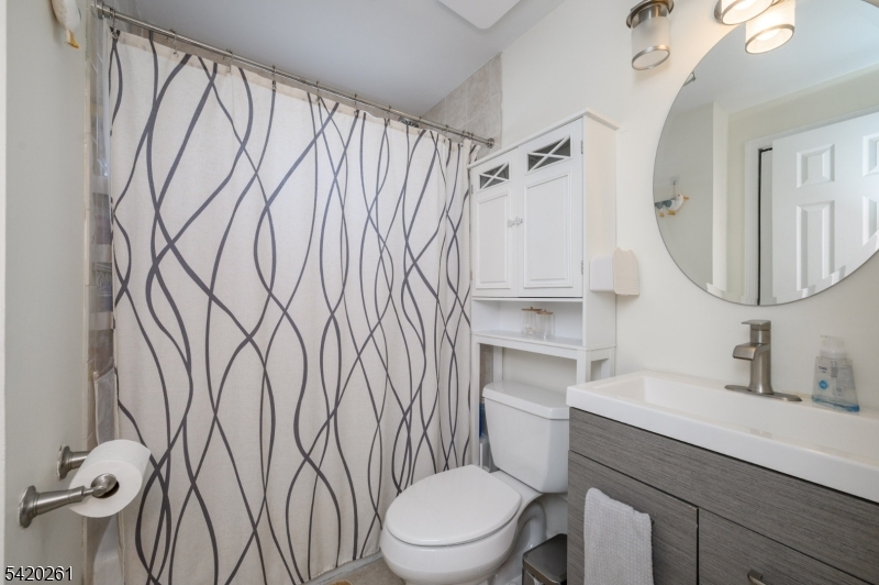 First Sec/Rutan Estates - Residential