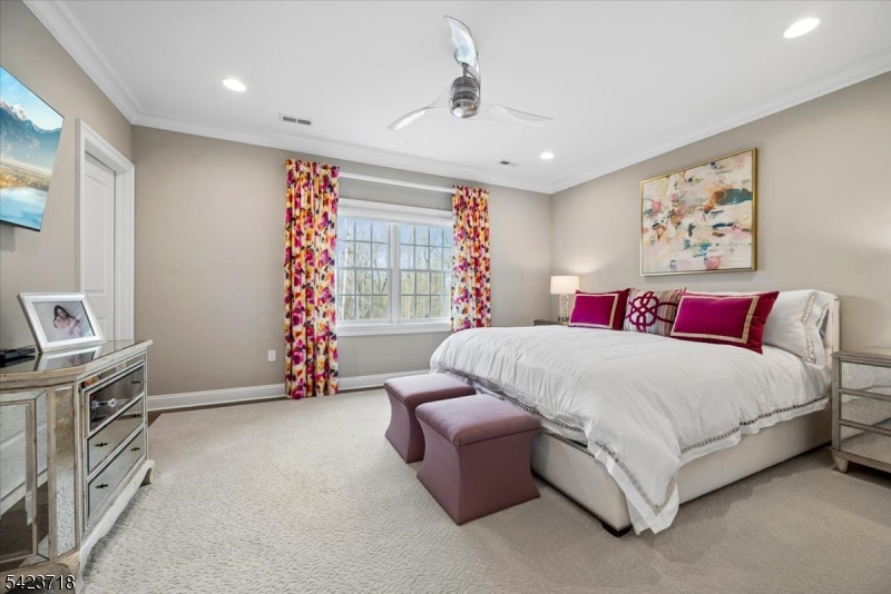Sleepy Hollow - Residential