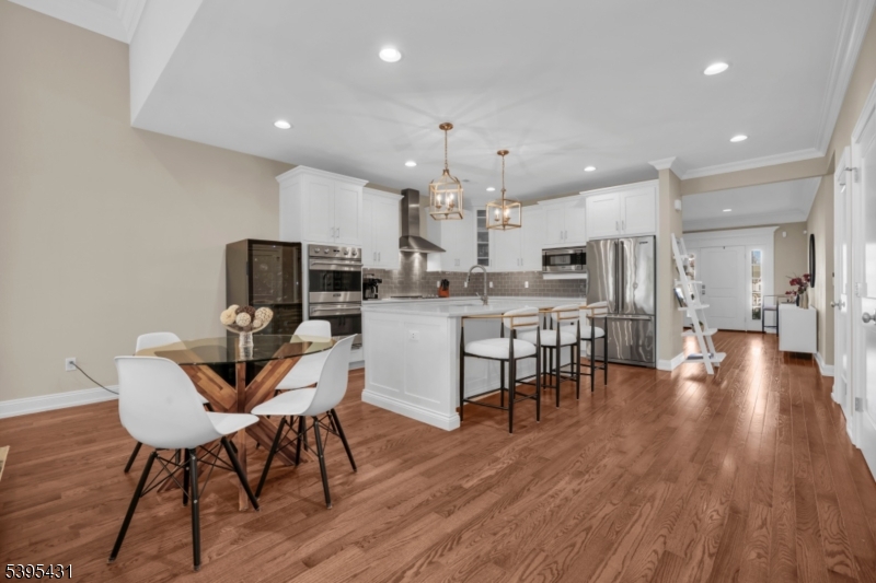 Warren Crossing - Residential