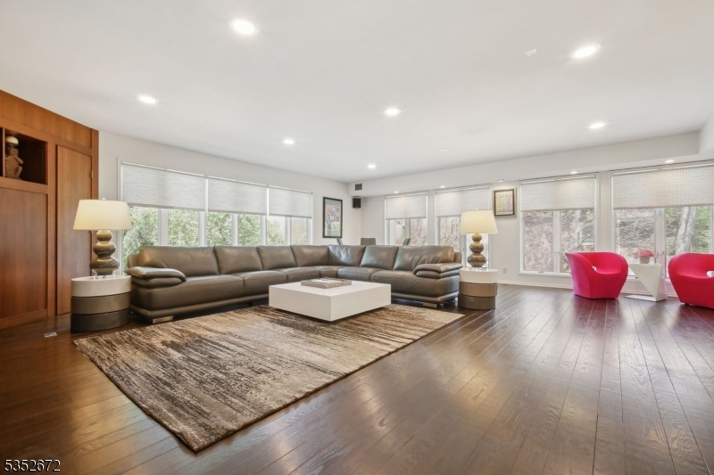 FOREST PARK - Residential