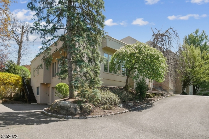 FOREST PARK - Residential