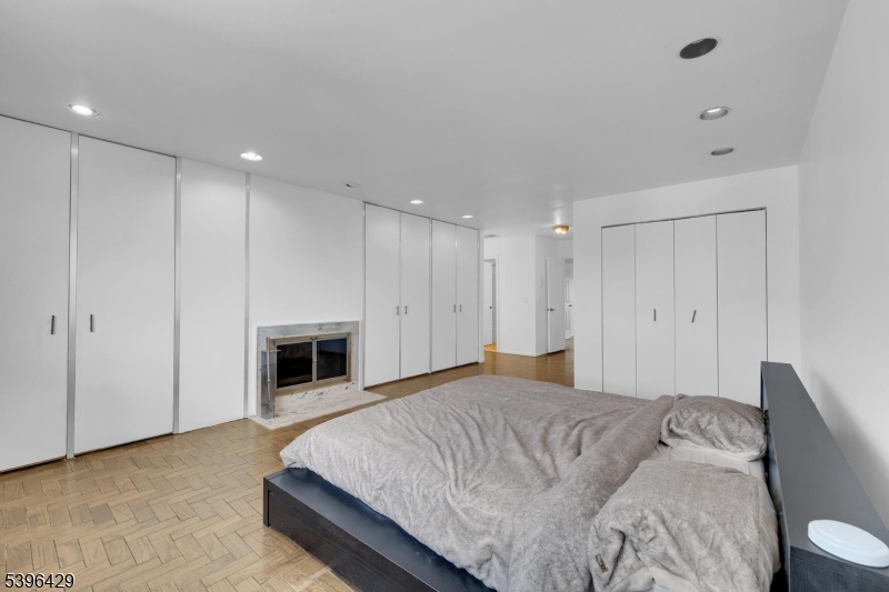 Eagle Ridge - Residential