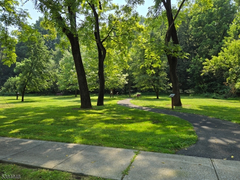 Valley View - Residential Lease