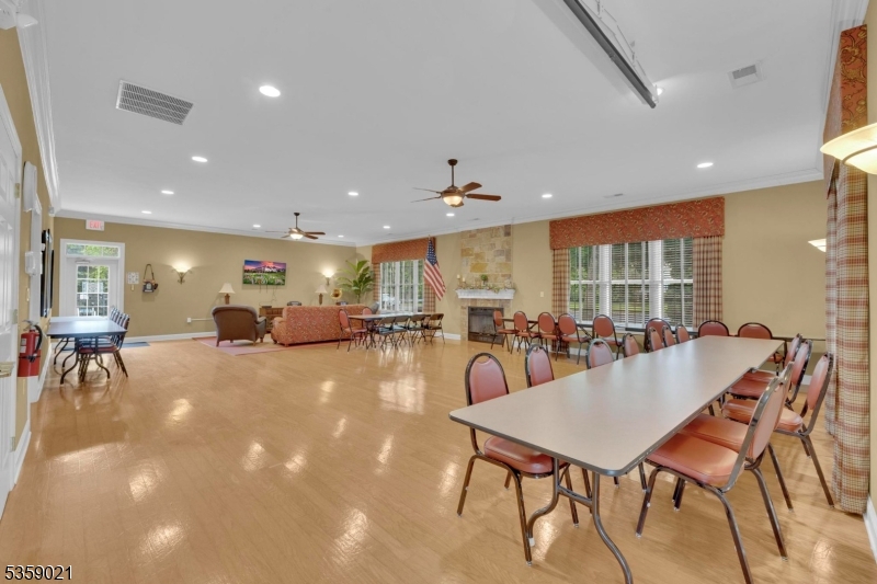 Brookfield Glen - Residential