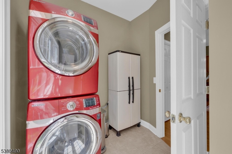 Squire Hill - Residential