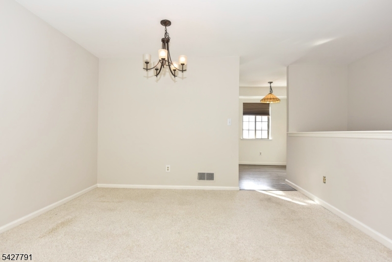 Ridge Gardens - Residential