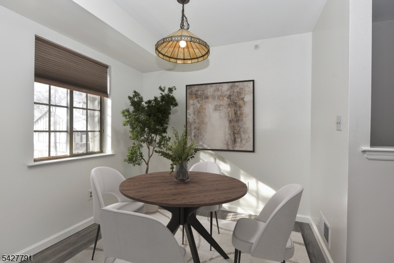 Ridge Gardens - Residential