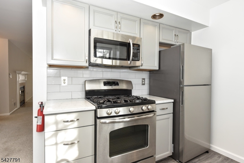 Ridge Gardens - Residential